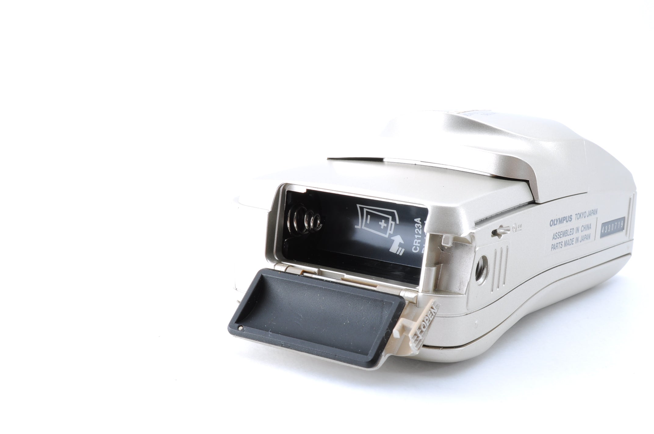 Olympus mju 115 Deluxe 35mm Point & Shoot Film Camera – Zoom Lens
